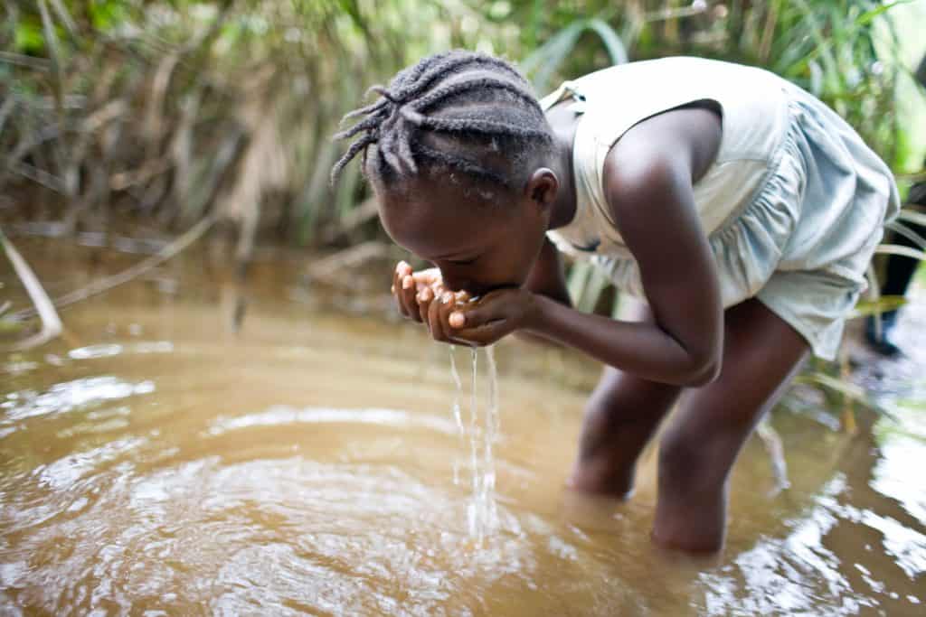 Waarom is gebrek aan schoon drinkwater een probleem